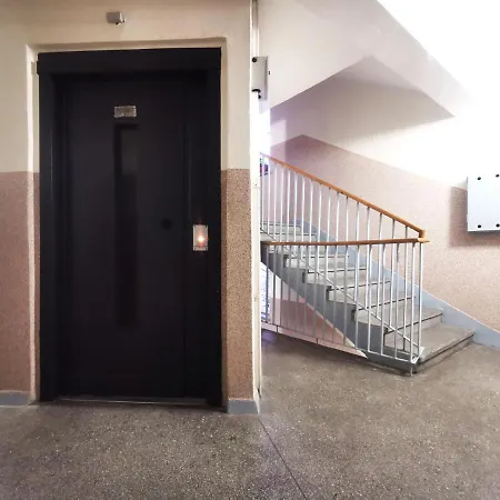 Nozownicza ~ Self Check-in 24h ~ Lift Wroclaw