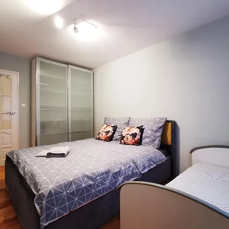 Nozownicza ~ Self Check-in 24h ~ Lift * Breslavia